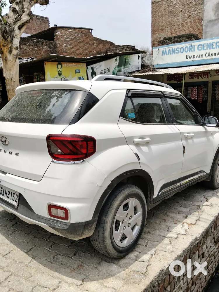 Hyundai Venue 2020 Petrol Good Condition