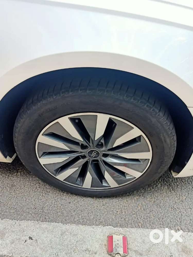 Audi A6 Variant 2021 Petrol Automatic Service Record