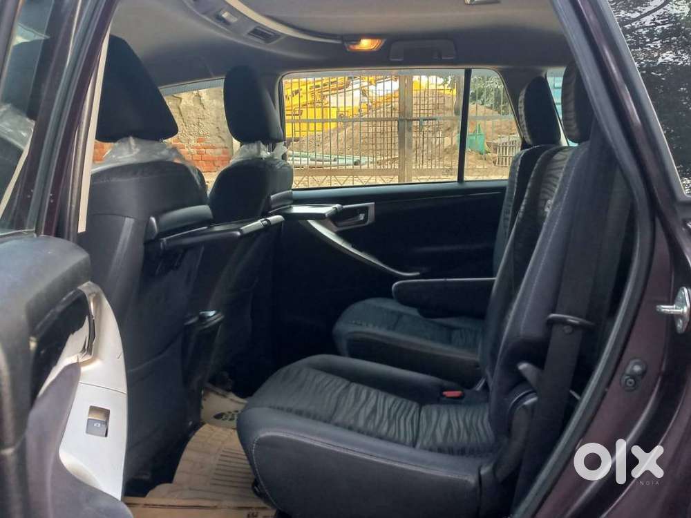 Toyota Innova Crysta 2.4 Vx Mt, 2019, Diesel