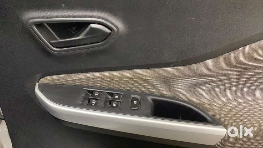 Nissan Magnite 1.0 Xe, 2022, Petrol
