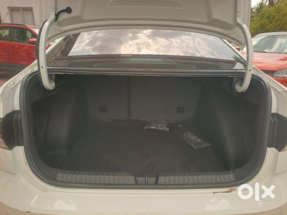 Volkswagen Virtus 1.0 Highline Tsi At, 2024, Petrol