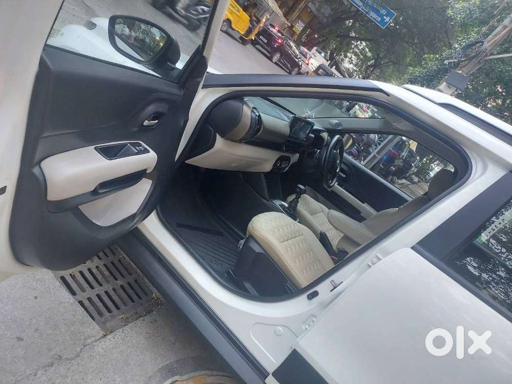 Citroen C3 Aircross Plus 1.2 5 Str, 2023, Petrol