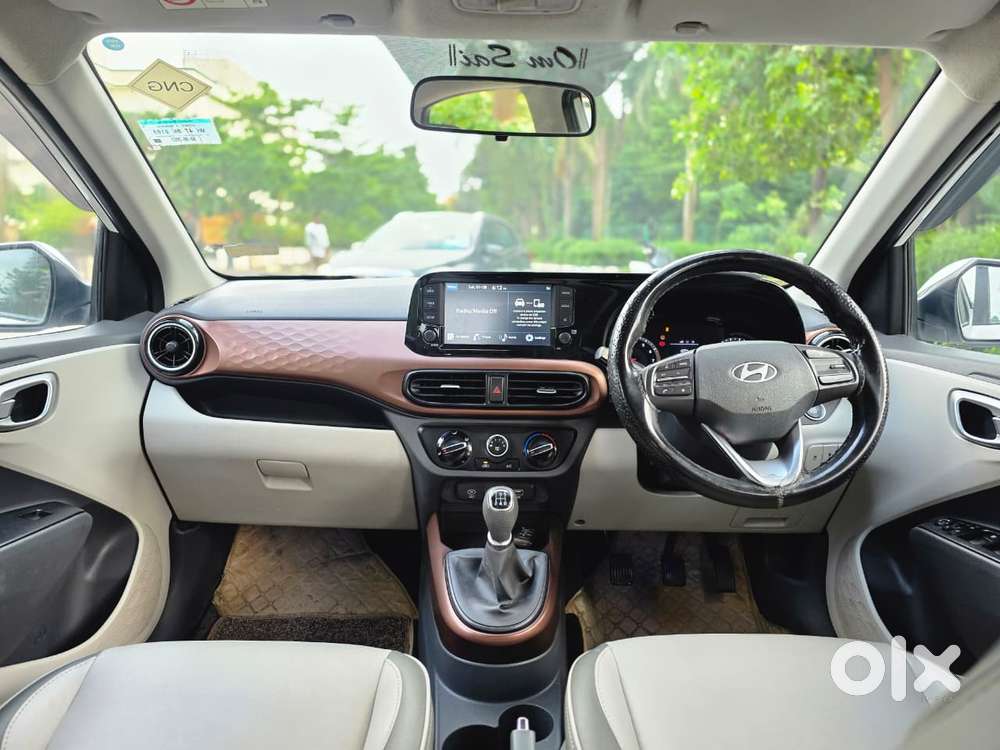 Hyundai Aura 1.2 Sx Cng, 2023, Cng & Hybrids