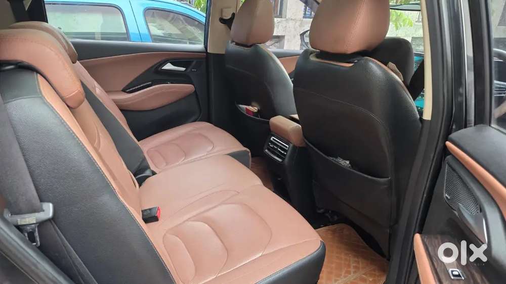 Mg Hector Plus Savvy 2024