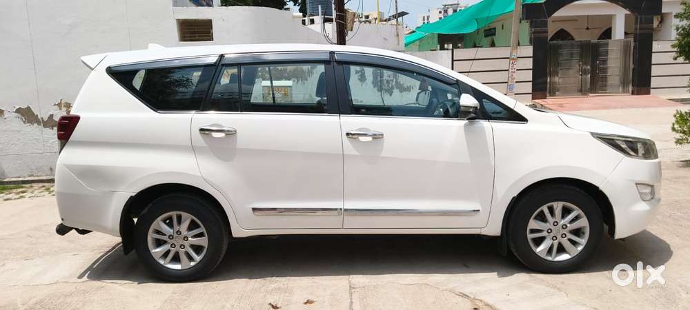 Toyota Innova Crysta 2.4 G Mt, 2020, Diesel