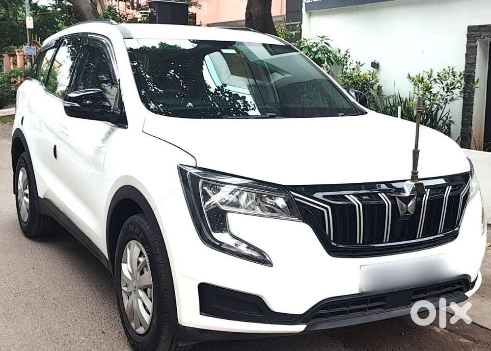 Mahindra Xuv700 2.2 Mx Diesel Mt 5 Str, 2022, Diesel