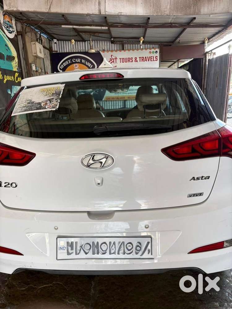 Hyundai I20  Petrol  Top Model  Well Maintained