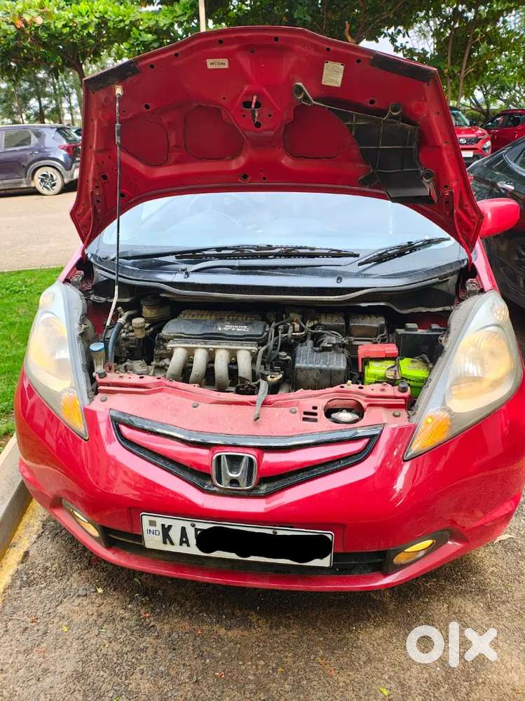 Honda Jazz,2nd Owner,manual,valid Insurance ,e20 Fuel Complient