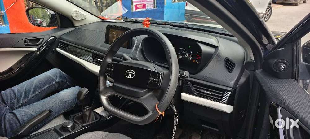 Tata Curvv Pure Plus S 1.2 Revotron Petrol 6mt, 2025, Petrol