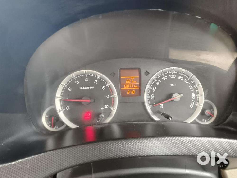 Maruti Suzuki Swift Dzire 2013 Petrol Well Maintained