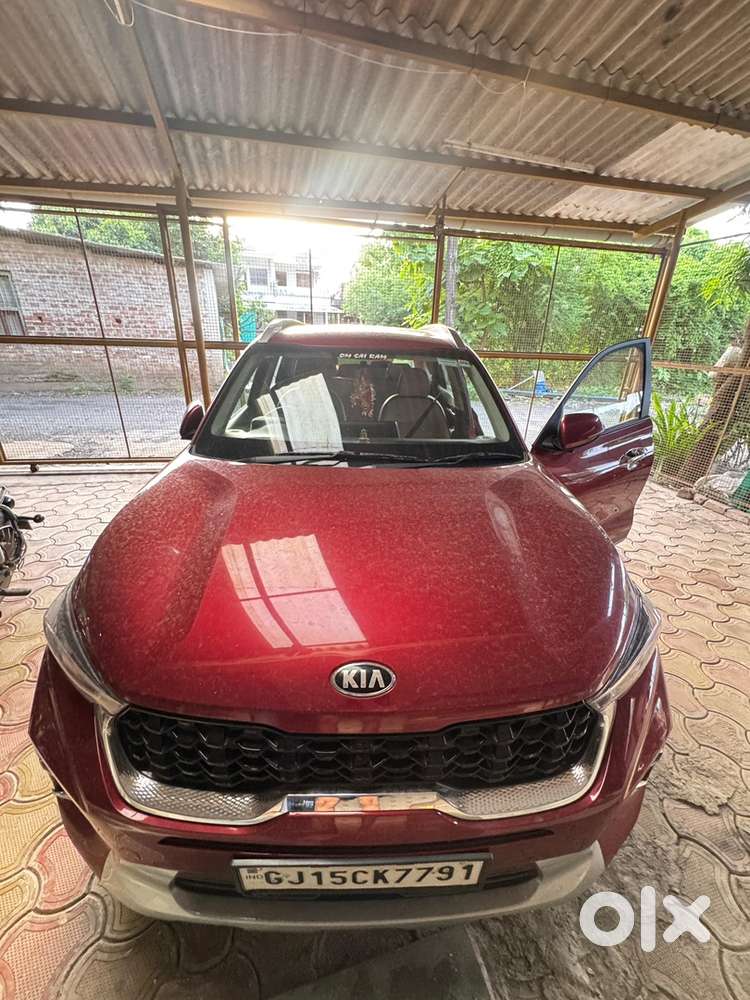 Kia Sonet Petrol 2021