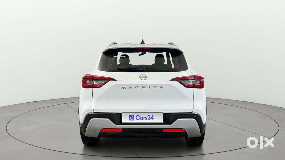 Nissan Magnite 1.0 Xv, 2021, Petrol