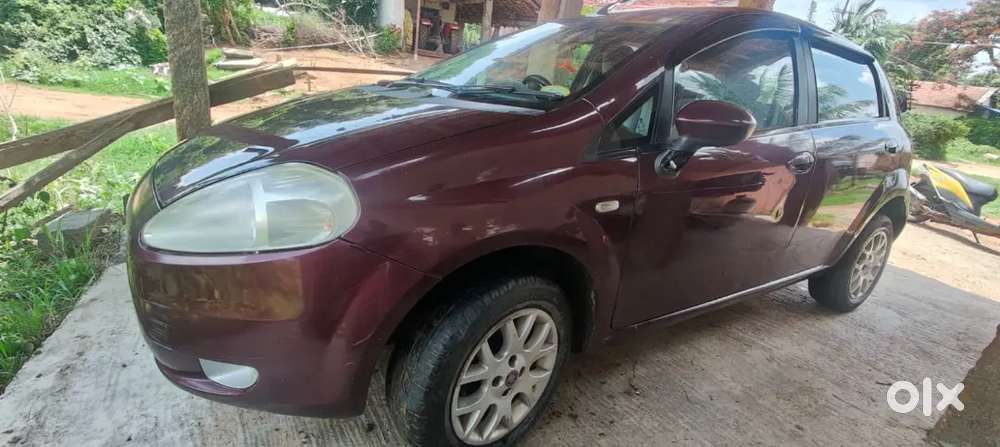 Fiat Grande Punto 2013 Diesel 87585 Km Driven