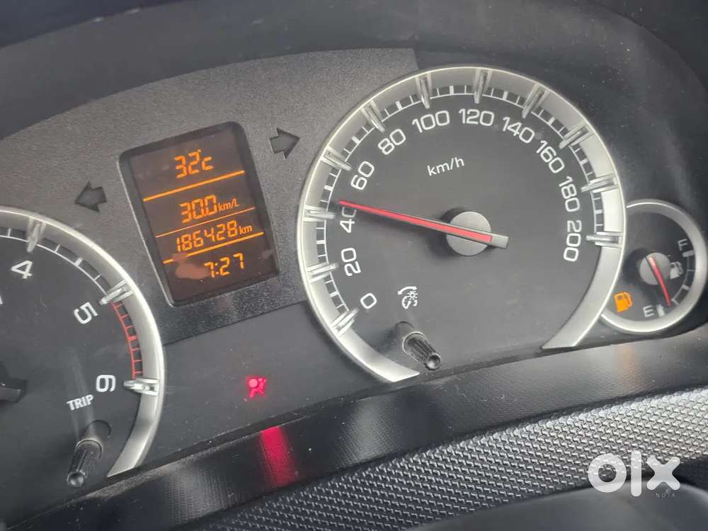 Maruti Suzuki Swift Zdi 2014