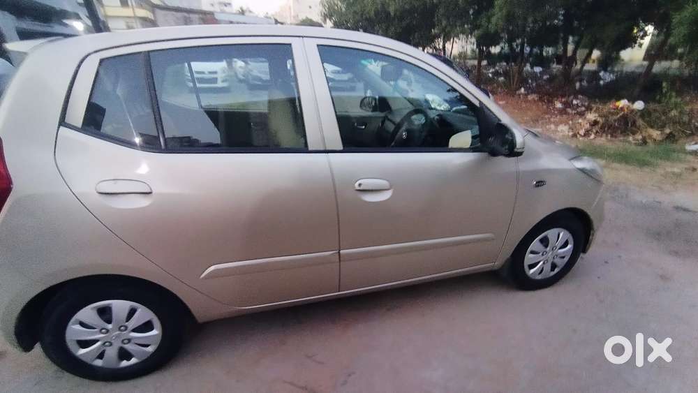 Hyundai I10 Sportz, 2011, Petrol