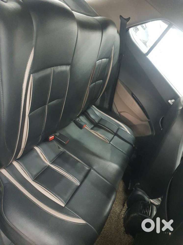 Hyundai Grand I10 2013-2016 Sportz, 2015, Petrol