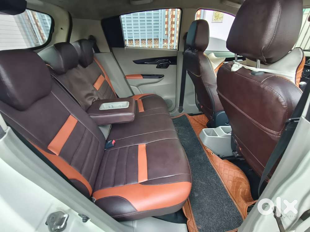 Mahindra Kuv 100 Mahindra-kuv-100-g80-k6-plus, 2016, Petrol