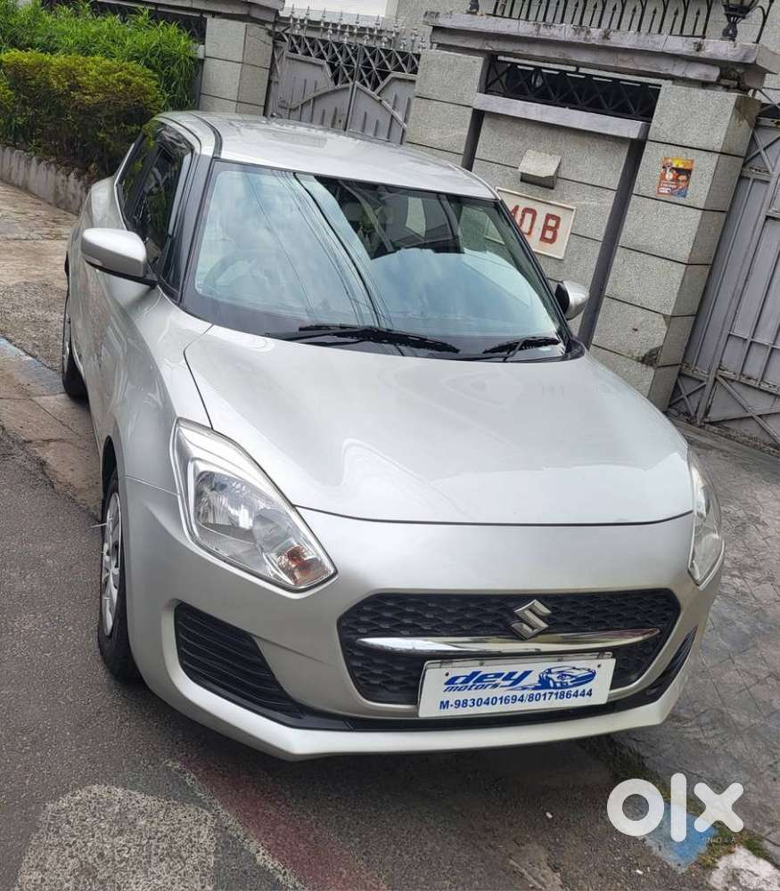 Maruti Suzuki Swift Vxi + Manual, 2022, Petrol
