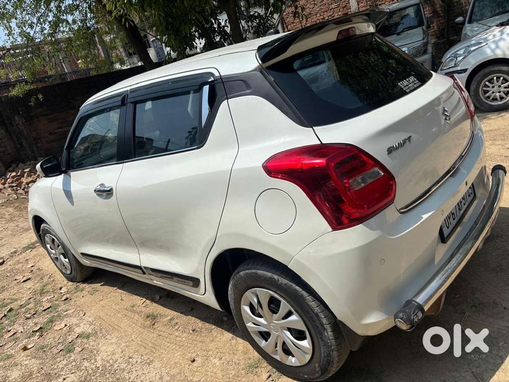 Maruti Suzuki Swift Vxi + Manual, 2023, Petrol