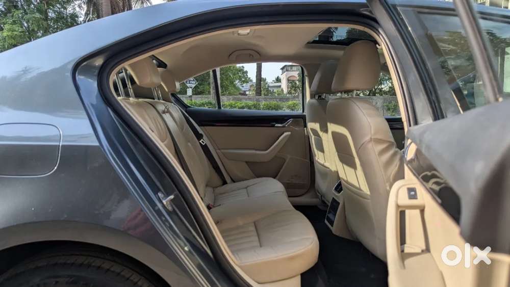 Skoda Octavia 1.8 Tsi At L K, 2018, Petrol