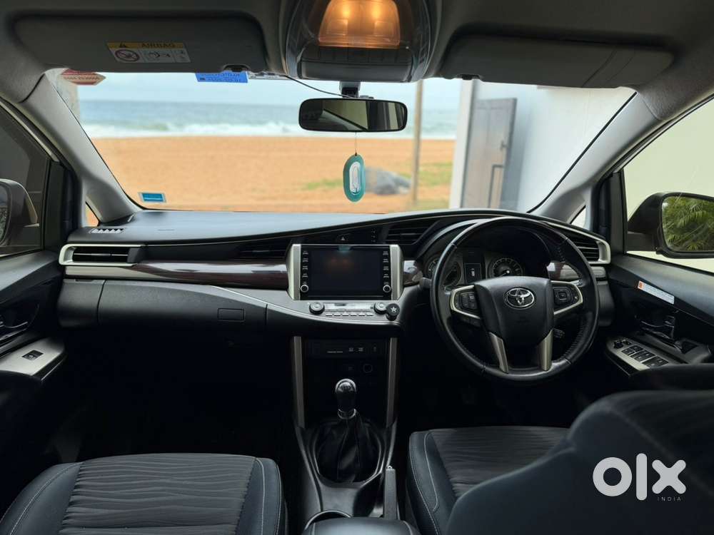Toyota Innova Crysta 2021 V 2.4 Diesel 7-seater | 1st Owner | 40000 Km