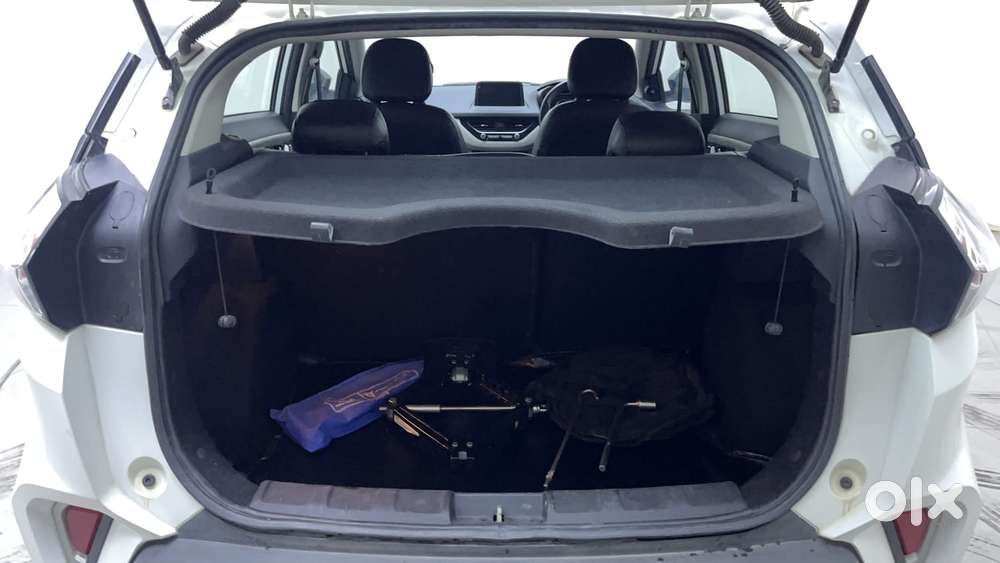 Tata Nexon 1.2 Revotron Xz Plus (s), 2021, Petrol