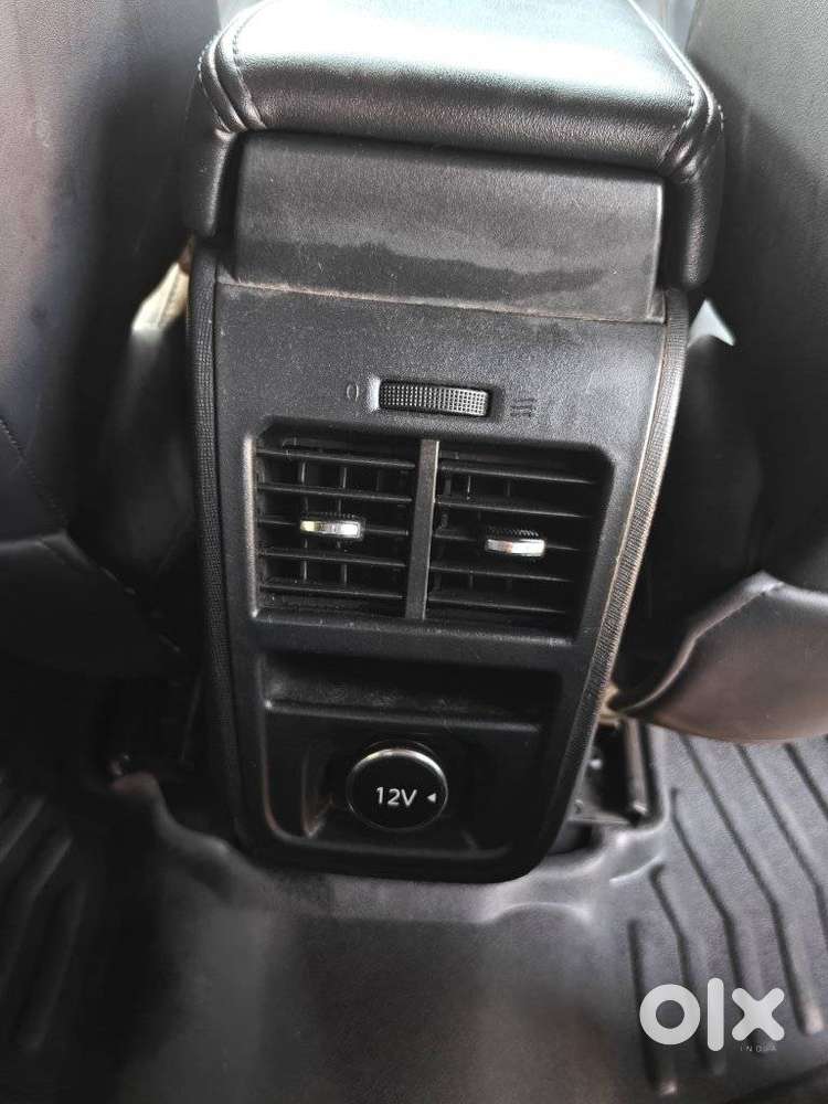 Tata Altroz 1.2 Xz Plus Dark Edition, 2022, Petrol