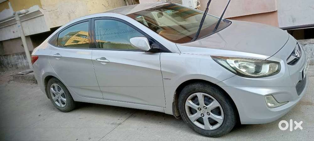 Hyundai Fluidic Verna 1.6 Crdi Sx, 2011, Diesel