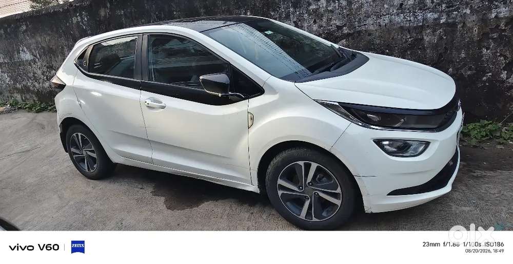 Tata Altroz Diesel Dark 2023