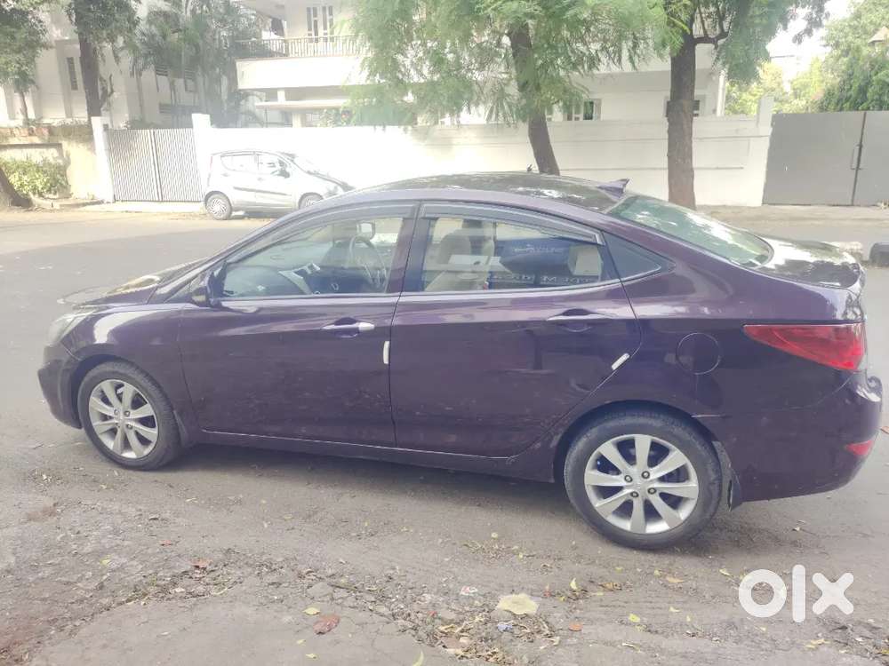 Hyundai Verna Crdi 2011