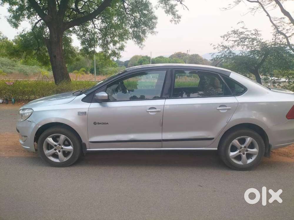 Skoda Rapid 2013 Diesel Version.