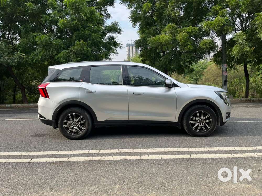 Mahindra Xuv700 2.0 Ax 7 Petrol At Luxury Pack Str, 2021, Petrol