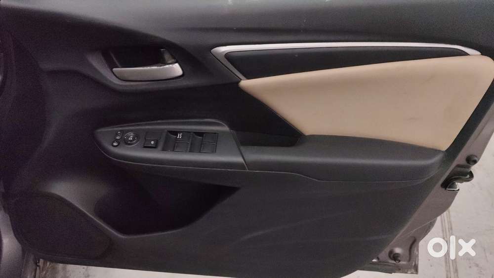 Honda Jazz 1.2 V At I Vtec, 2016, Petrol