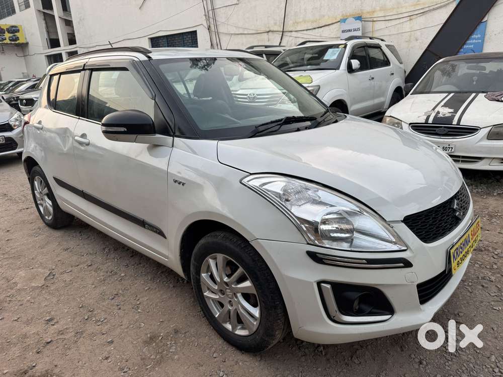 Maruti Suzuki Swift Vvt Zxi, 2013, Petrol