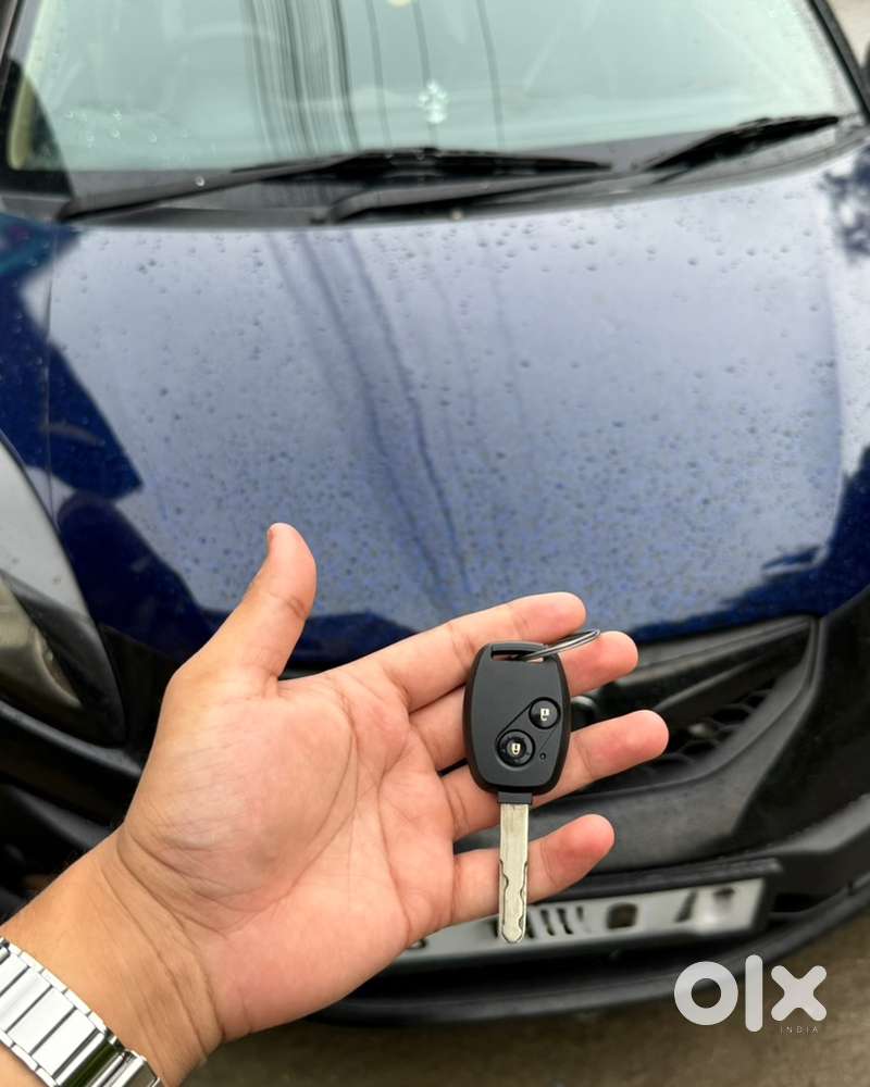Honda Brio 2011 Petrol Well Maintained