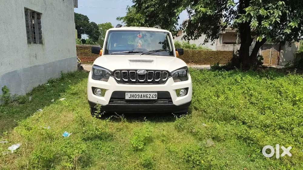 Mahindra Scorpio 2017 Diesel Manual