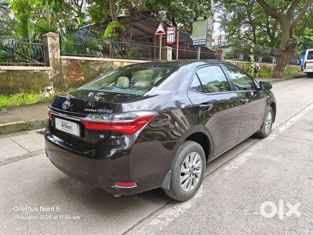 Toyota Corolla Altis 1.8 G Cvt, 2017, Petrol