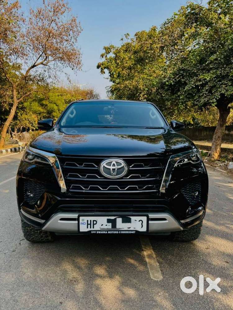 Toyota Fortuner 3.0 4x2 Automatic, 2025, Petrol