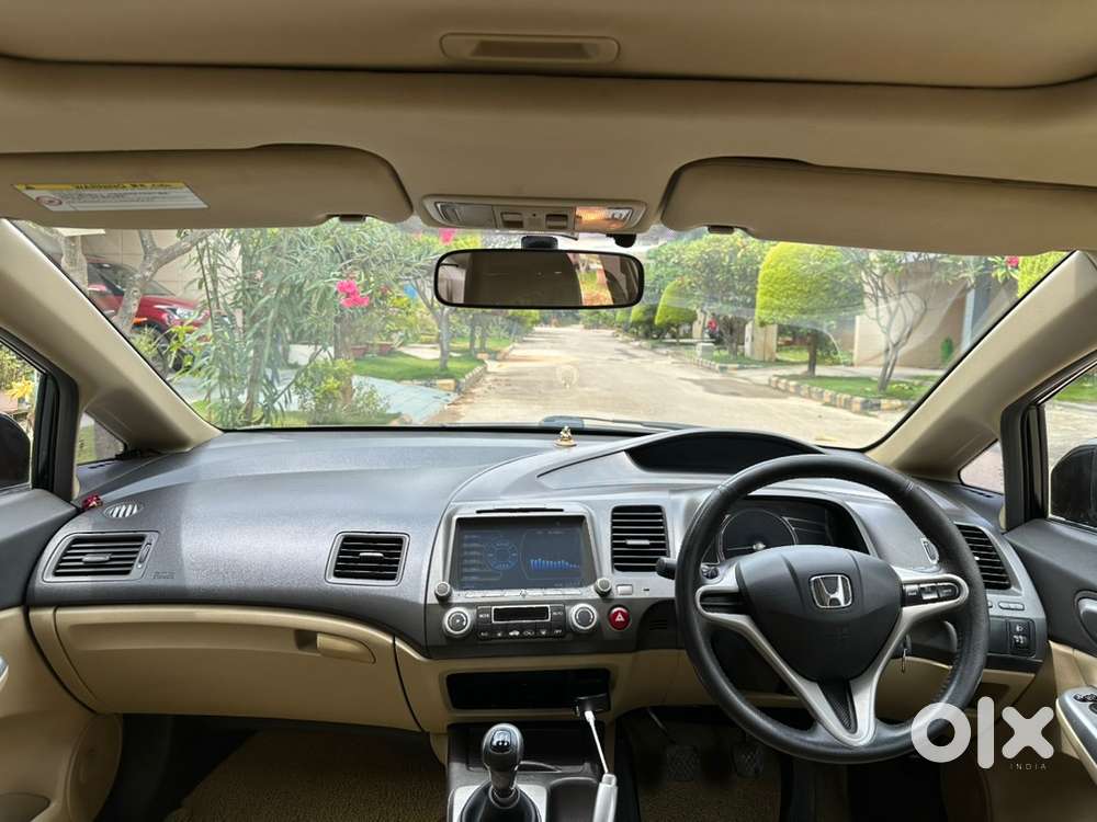 Honda Civic 1.8 V Mt Sunroof | Limited Edition | Immaculate