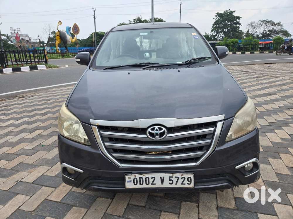 Toyota Innova 2.5 Vx 8 Str, 2016, Diesel