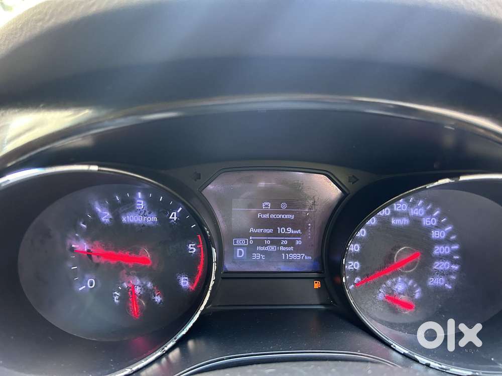 Kia Carnival Prestige, 2020, Diesel