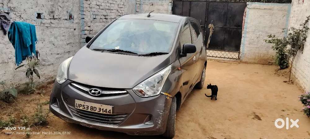 Hyundai Eon 2013 Petrol 70000 Km Driven Mast Gadi Good Condition