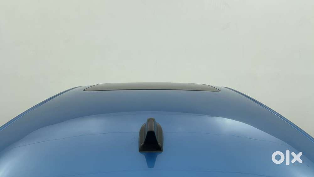 Skoda Slavia Style 1.0l Tsi At, 2023, Petrol