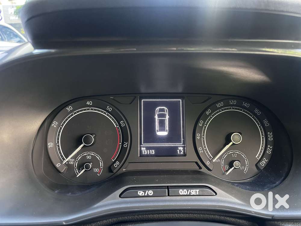 Skoda Kylaq Signature At, 2025, Petrol