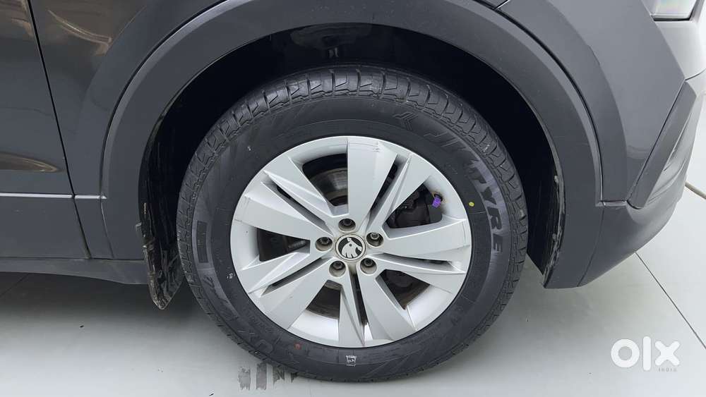 Skoda Kushaq 1.0 Tsi Ambition At, 2022, Petrol