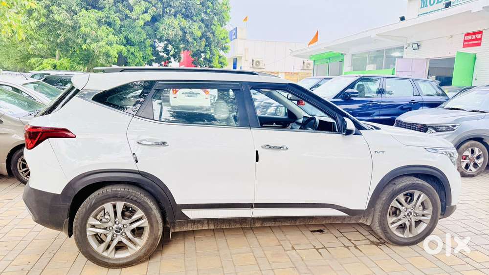 Kia Seltos 1.5 Htx+ Petrol At, 2022, Petrol