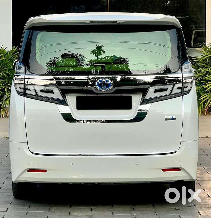Toyota Vellfire 2.5 Hybrid, 2021, Petrol