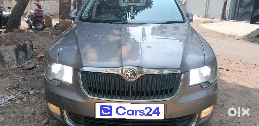 Skoda Superb 2013 Diesel Well Maintained