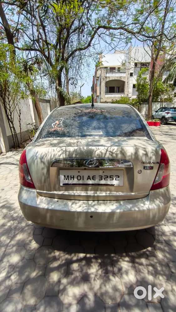 Hyundai Verna 2010 Petrol 80000 Km Driven