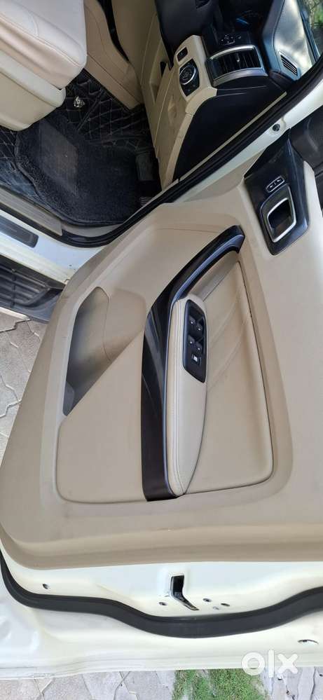 Ford Endeavour 2.2 Titanium At 4x2, 2020, Diesel